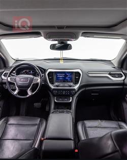 جی ئێم سی ئەکادیا